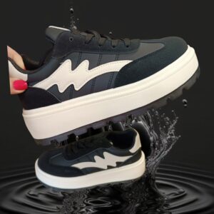 Sneakersy czarne - obrazek 3